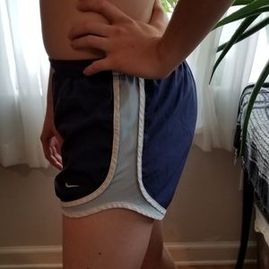 Nike Shorts - Nike running shorts Nike Shorts - Nike running shorts
